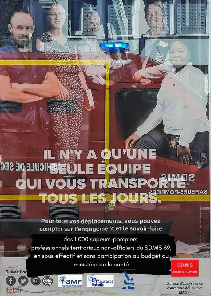SSUAP il n'y a qu'une seule équipe d'urgence qui vous transporte tous les jours Sur le ton de l'humour, la publicité des TCL promeut leur travail est détournée pour le secours d'urgence avec un véhicule d'intervention en contre champ